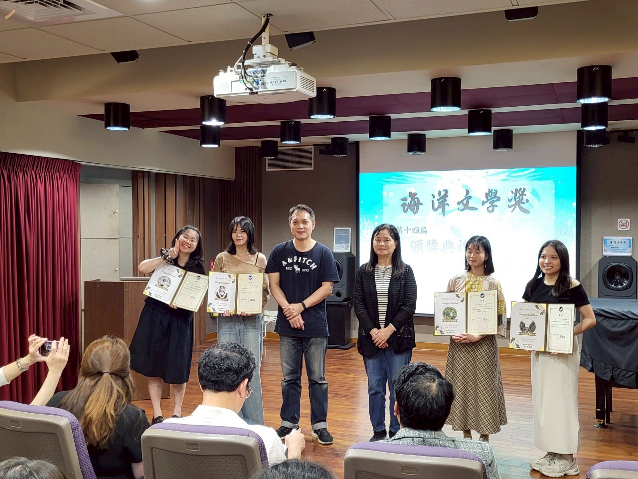 Link to Congratulations to Excellent TA for Chinese Writing of Year 2025